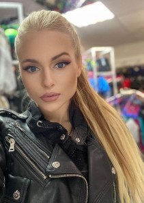 Фото проститутки вика №3 в городе Выборг