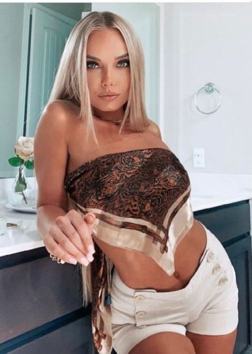 Анжела, Г. Выборг