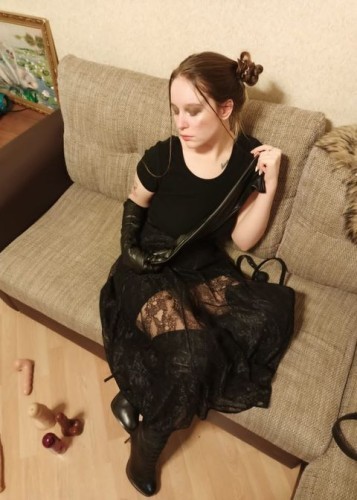 Королева, Г. Выборг