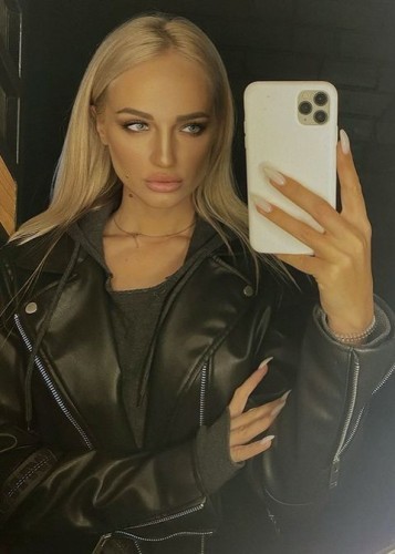 Яна, Г. Выборг